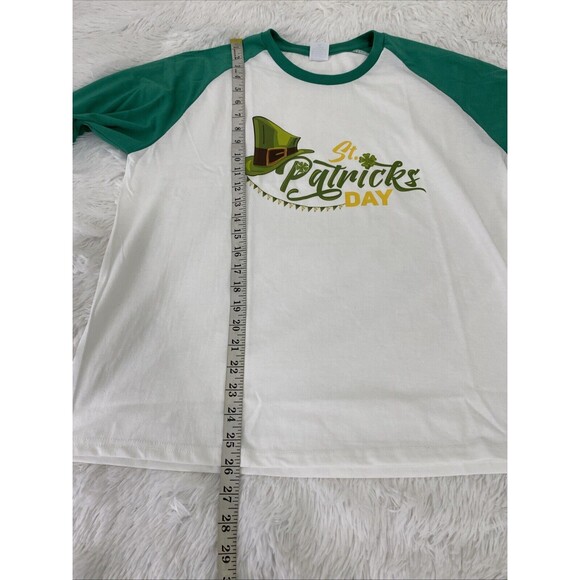 St Patricks Day Long Sleeve T-Shirt Size XL Woman Man Green White Unisex - Picture 8 of 11